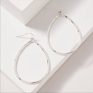 Darling teardrop earrings